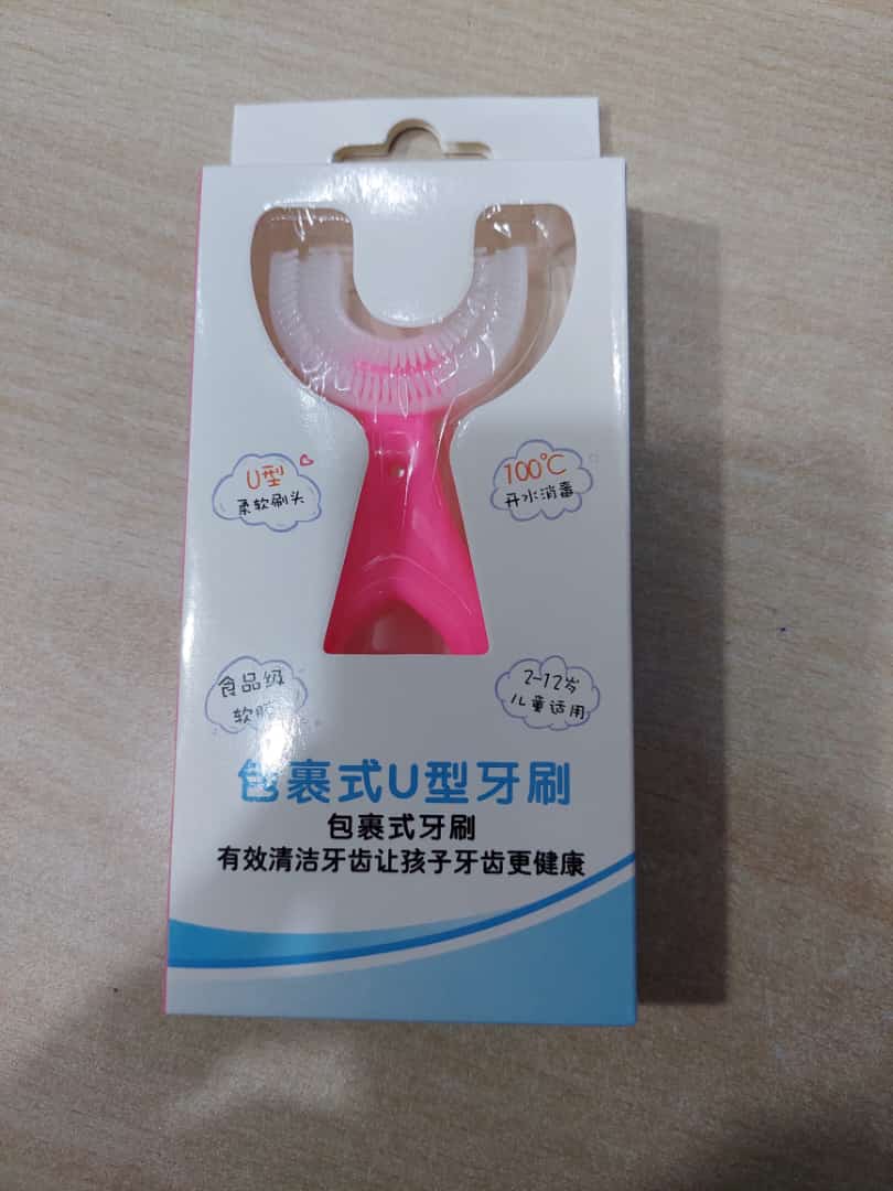 (Without Box)1 PC - 360 Degree U-Shaped Baby Toothbrush Children Child Toothbrush Teethers Baby Brush Silicone Kids Teeth Oral Care Cleaning (random color)