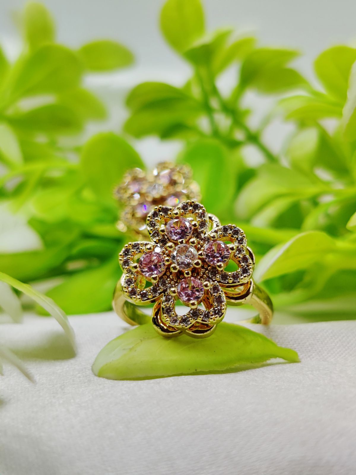 1 Piece Imported Elegant Moveable Floral Cluster Ring with Sparkling Zircon Detailing ðŸŒŸ | Luxurious Design Ring | Adjustable Ring | Ring For Girls &amp; Women âœ¨