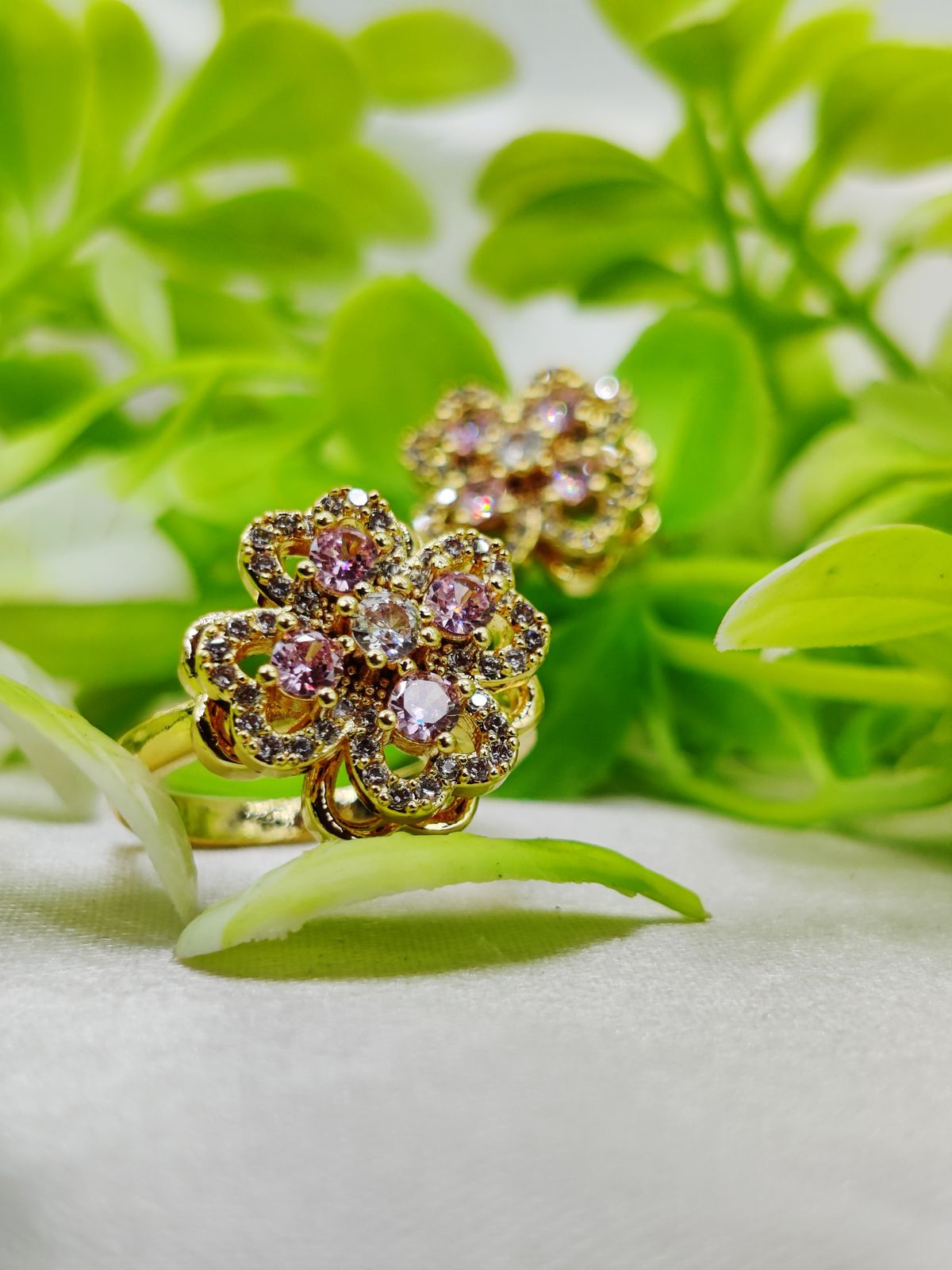 1 Piece Imported Elegant Moveable Floral Cluster Ring with Sparkling Zircon Detailing ðŸŒŸ | Luxurious Design Ring | Adjustable Ring | Ring For Girls &amp; Women âœ¨