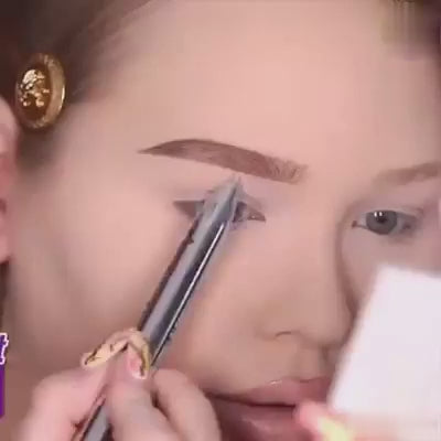 4-in-1 Waterproof Makeup Pen – Eyebrow, Lip Liner, Highlighter & Eyeliner Tool